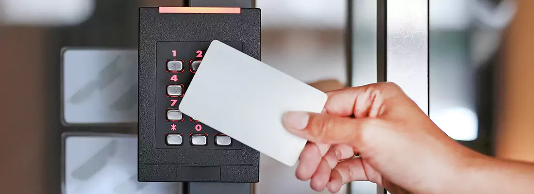 Benefits of Card Lock Readers for Properties in Four Corners, FL