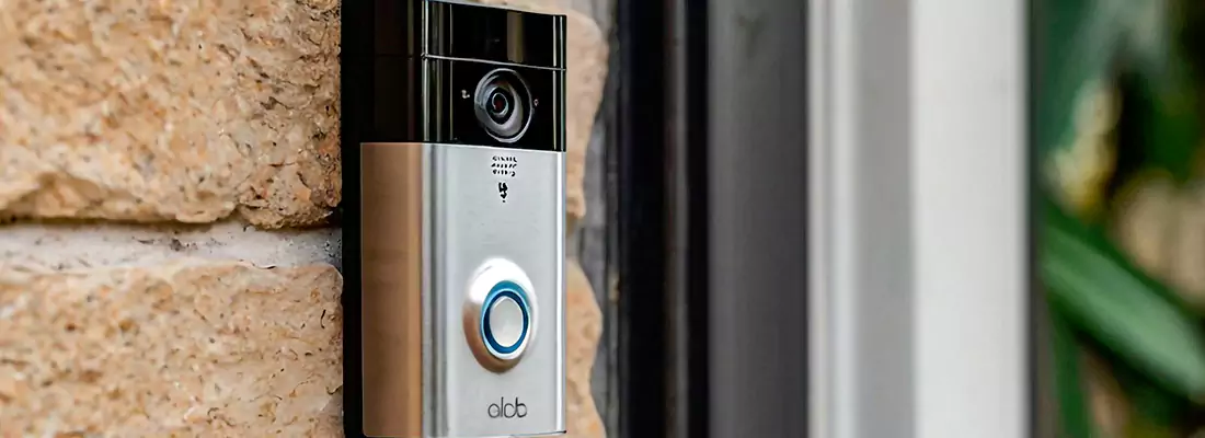 Wireless and Wired Camera Doorbell Options in Four Corners, FL